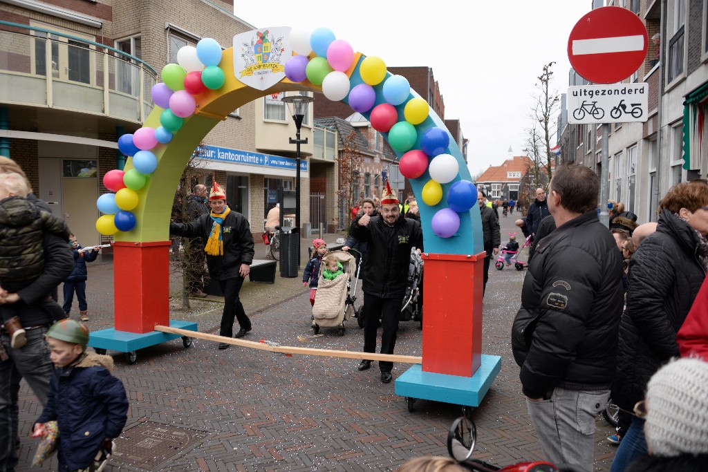 ../Images/Kinderoptocht 2016 104.jpg